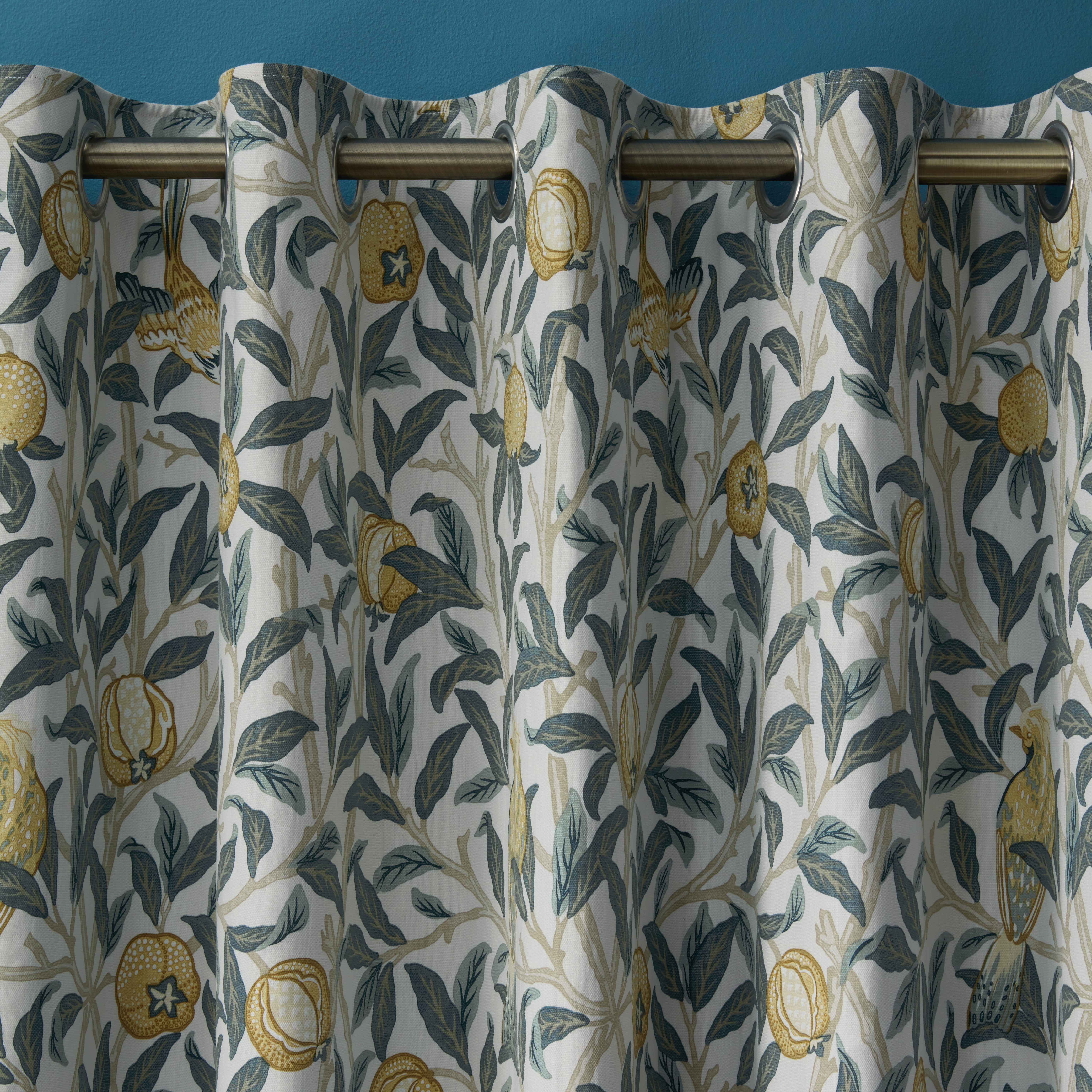 William Morris image 2